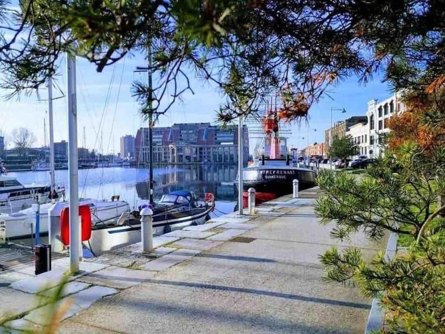 Au 154 Bis - Joli Appartement Avec Grande Terrasse Et Proche De La Plage A Malo Dunkirk Luaran gambar